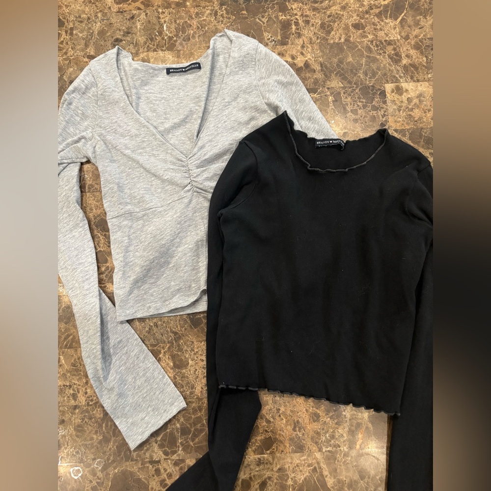 Brandy Melville Gray and Black Long Sleeve Blouses
